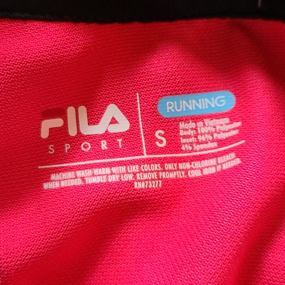 🚨 2 for $10 Fila Sports Running Top - Picture 7 of 8